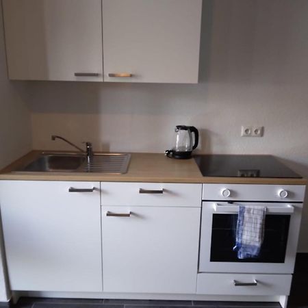 Cozy Apartment In เลเวอร์คูเซน ภายนอก รูปภาพ