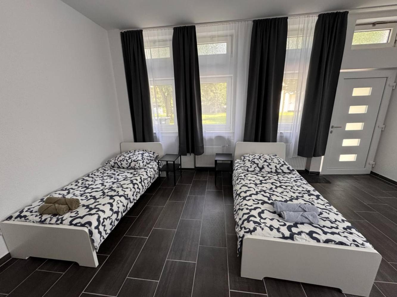 Cozy Apartment In เลเวอร์คูเซน ภายนอก รูปภาพ