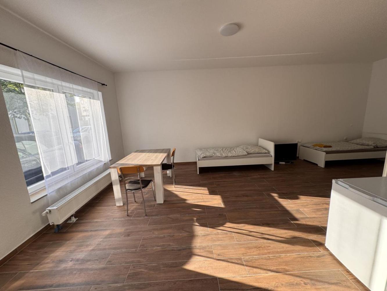 Cozy Apartment In เลเวอร์คูเซน ภายนอก รูปภาพ