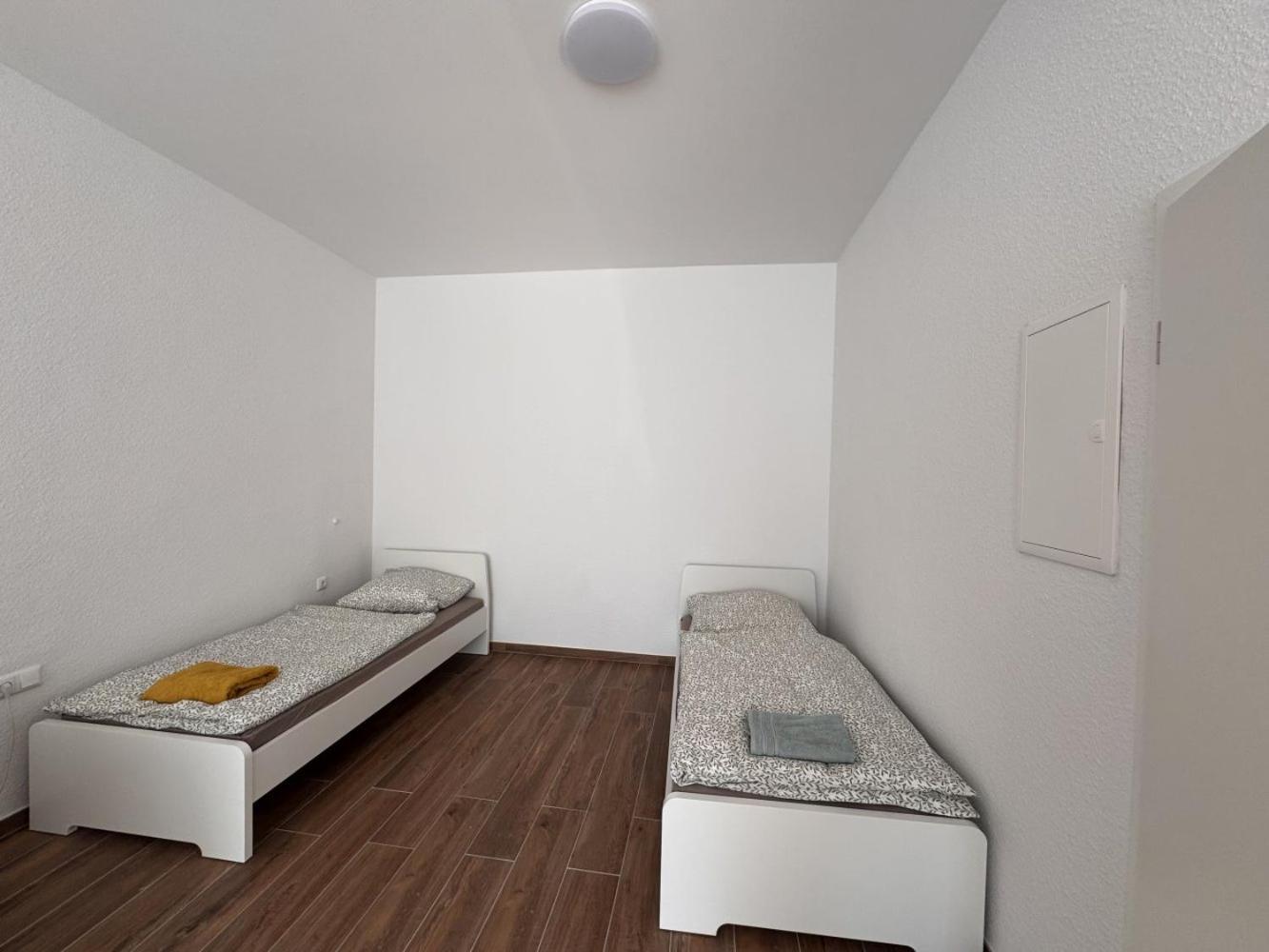 Cozy Apartment In เลเวอร์คูเซน ภายนอก รูปภาพ