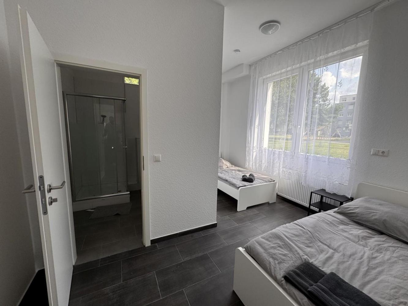 Cozy Apartment In เลเวอร์คูเซน ภายนอก รูปภาพ