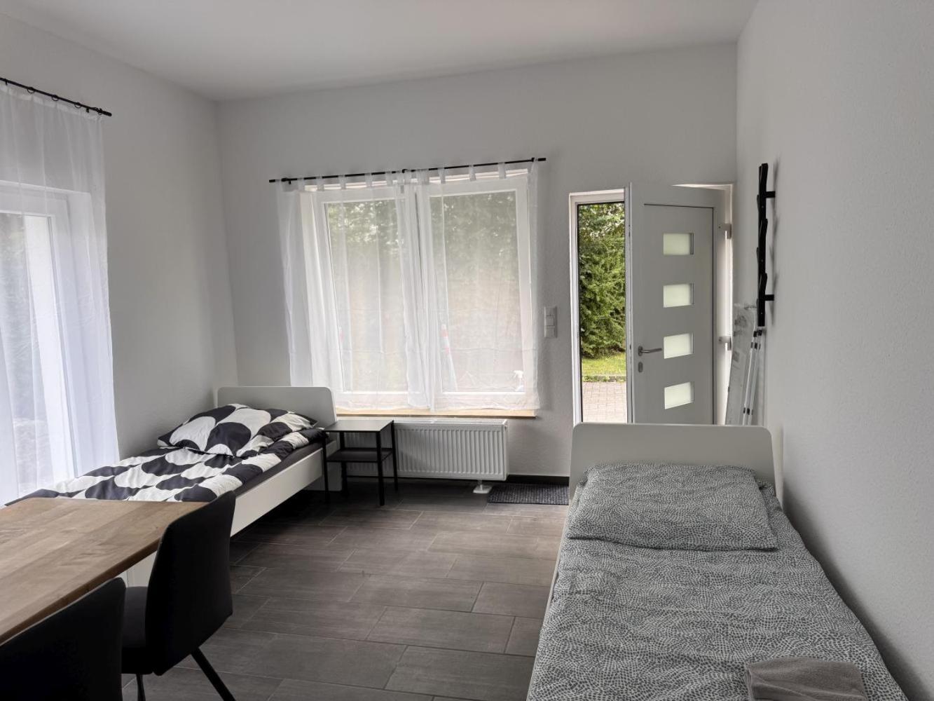 Cozy Apartment In เลเวอร์คูเซน ภายนอก รูปภาพ