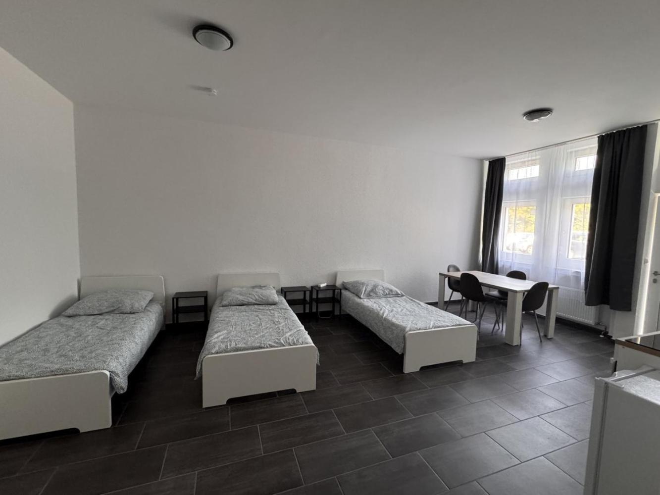 Cozy Apartment In เลเวอร์คูเซน ภายนอก รูปภาพ