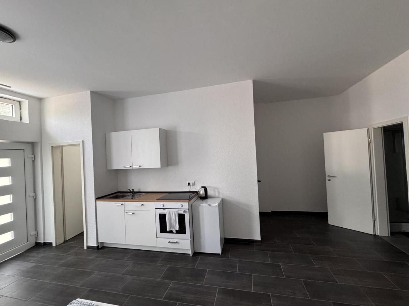 Cozy Apartment In เลเวอร์คูเซน ภายนอก รูปภาพ