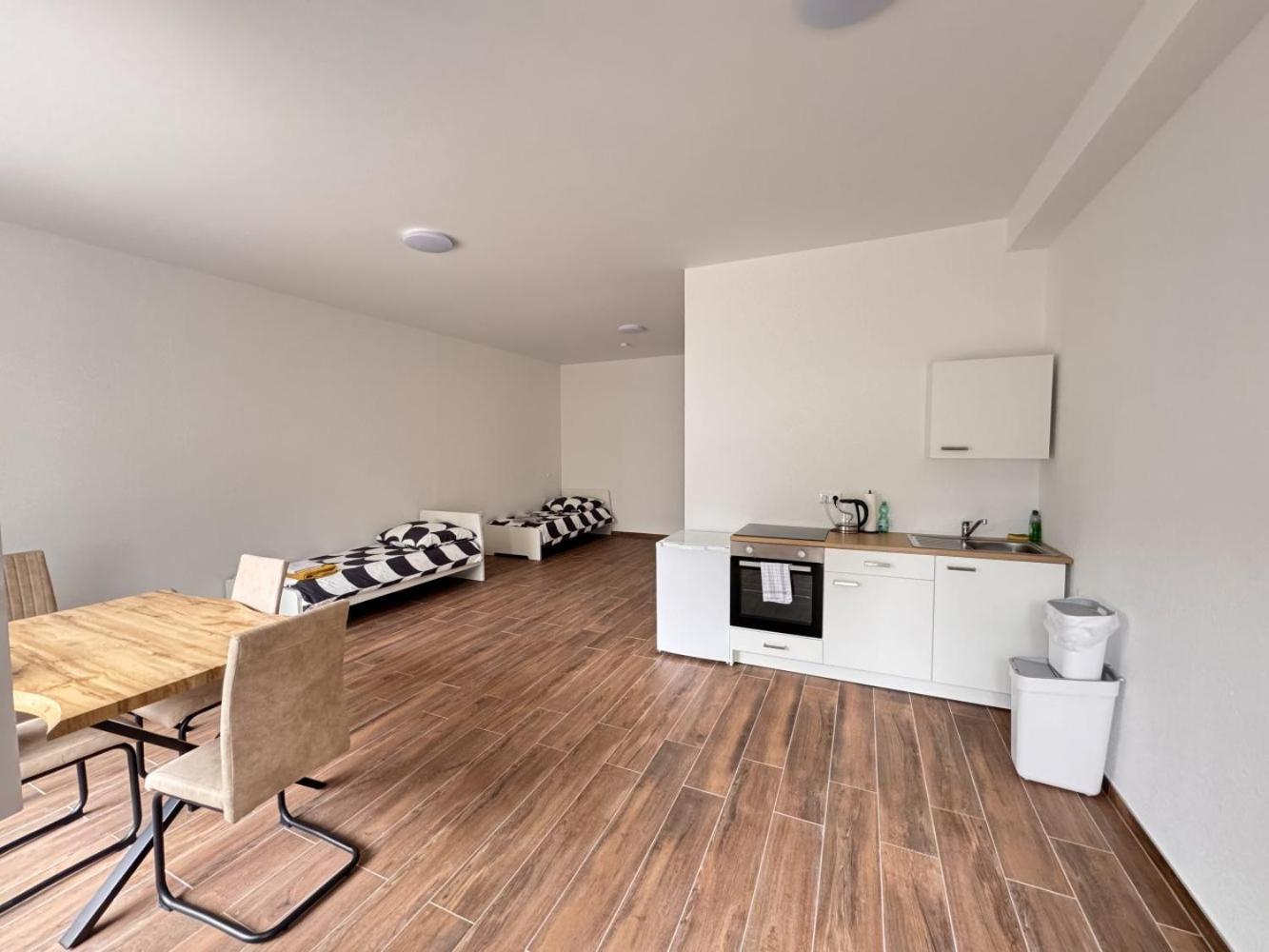 Cozy Apartment In เลเวอร์คูเซน ภายนอก รูปภาพ