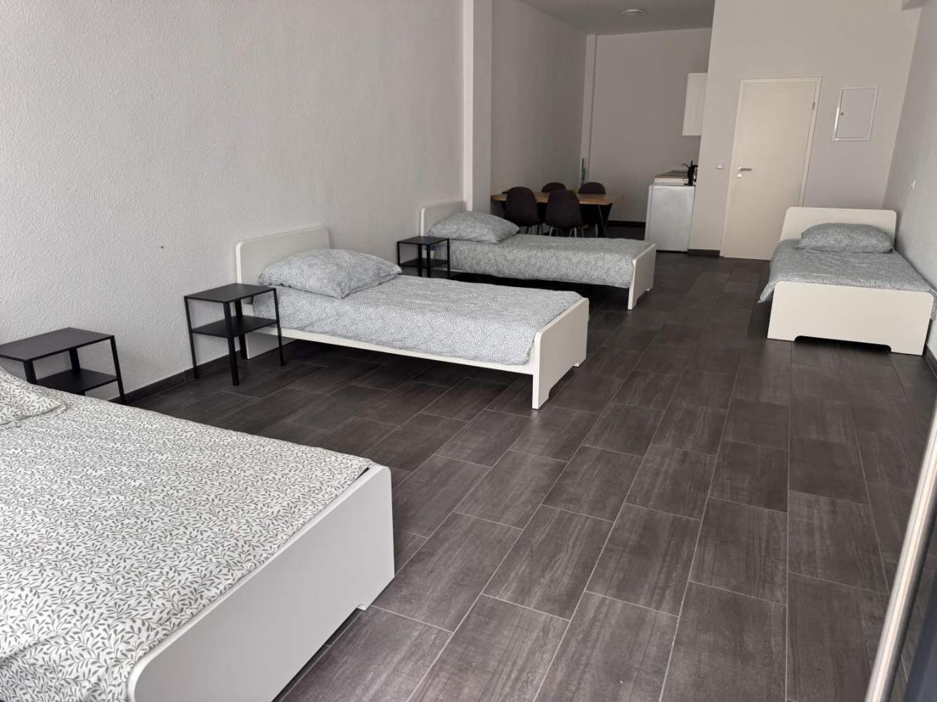 Cozy Apartment In เลเวอร์คูเซน ภายนอก รูปภาพ