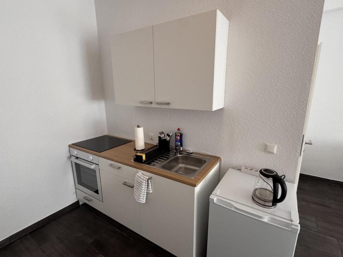 Cozy Apartment In เลเวอร์คูเซน ภายนอก รูปภาพ
